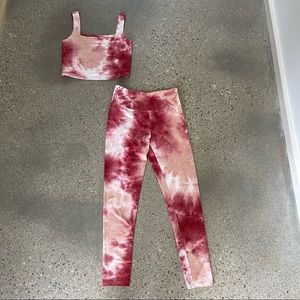 She & Sky Women’s Pink Tie Dye Athletic Set Small